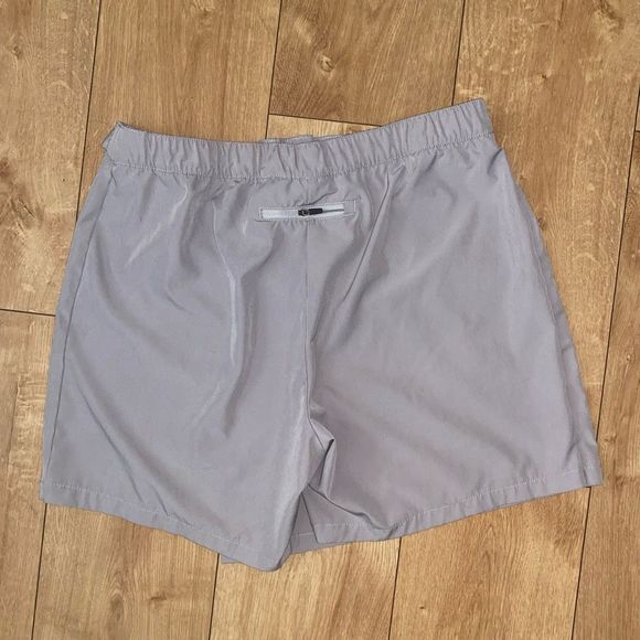 Crane Athletic Gray Buckle Italian Skirt Skort, Size US 8 (IT 44/46) - Picture 9 of 13